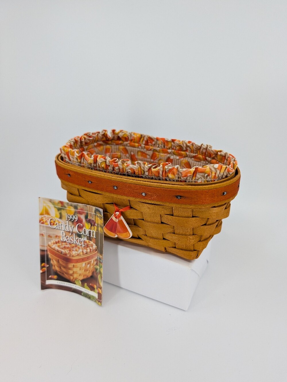 Longaberger 1999 Candy Corn Basket, Liner, Protector & Tie-On 14354 Halloween